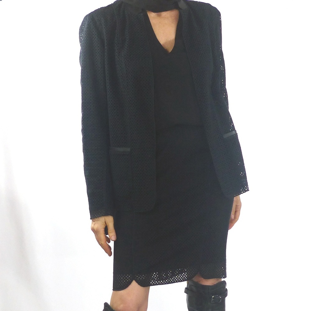 Elie Tahari Open Weave Black Skirt Suit, Med & 4